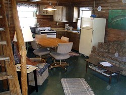 Eagle River Wisconsin vacation cabin lodging rental in Vilas County Wisconsin from Al Gall Guide Service